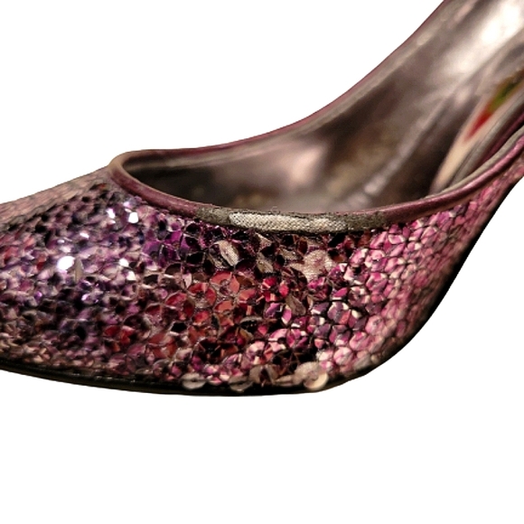 2/$18 Guess d'Orsay Purple Snakeskin Sequined Pointed Toe Heels Stilettos 6 M - Picture 7 of 15